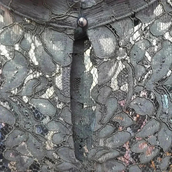 Chelsea 28 Lace Long Sleeve Mock Neck Top - Picture 6 of 7